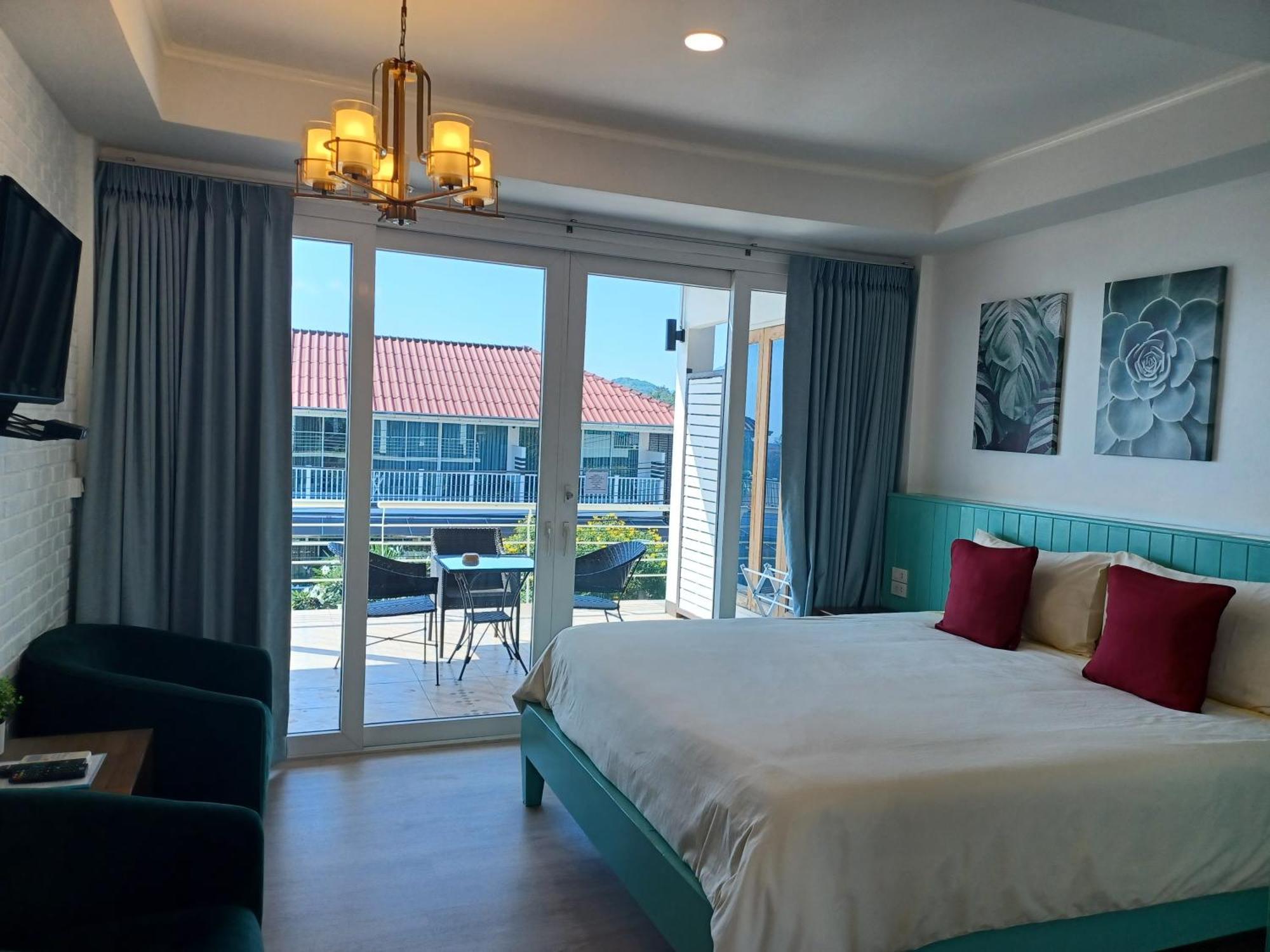 Koh Larn Riviera Hotel Ngoại thất bức ảnh