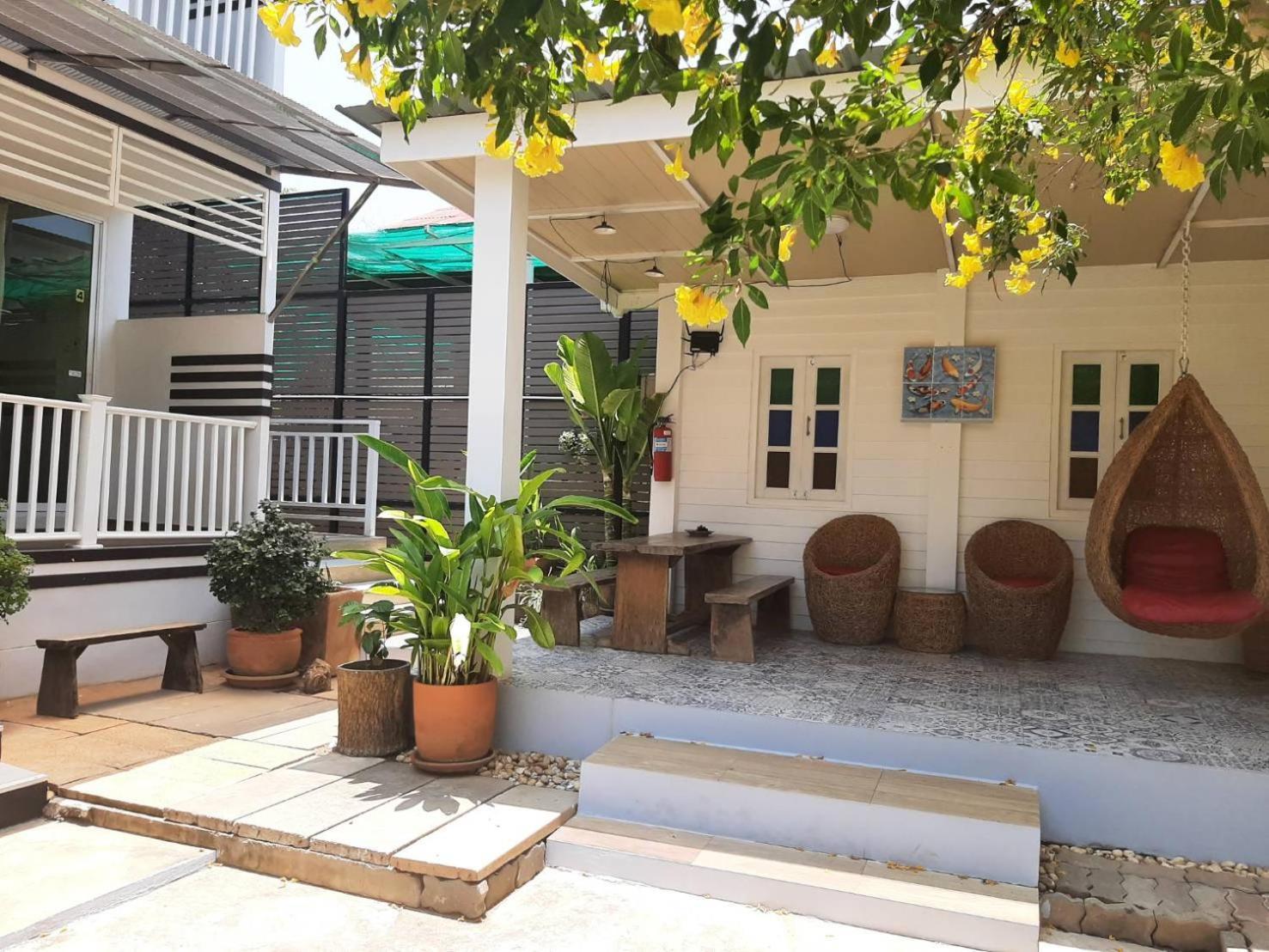Koh Larn Riviera Hotel Ngoại thất bức ảnh