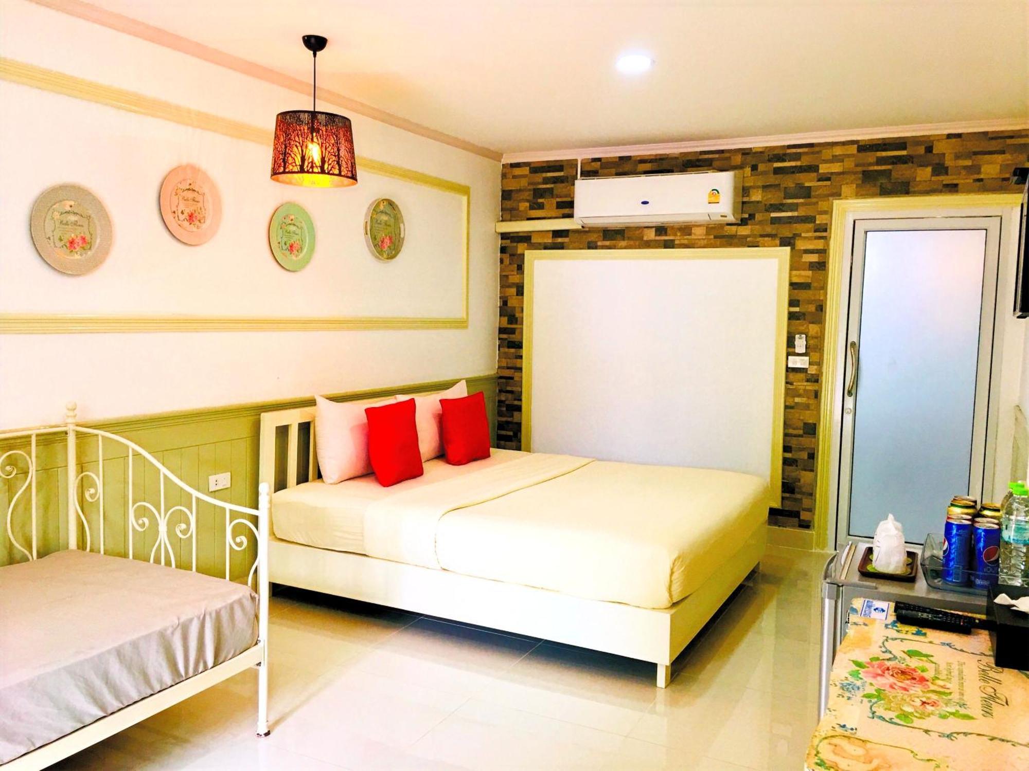 Koh Larn Riviera Hotel Ngoại thất bức ảnh