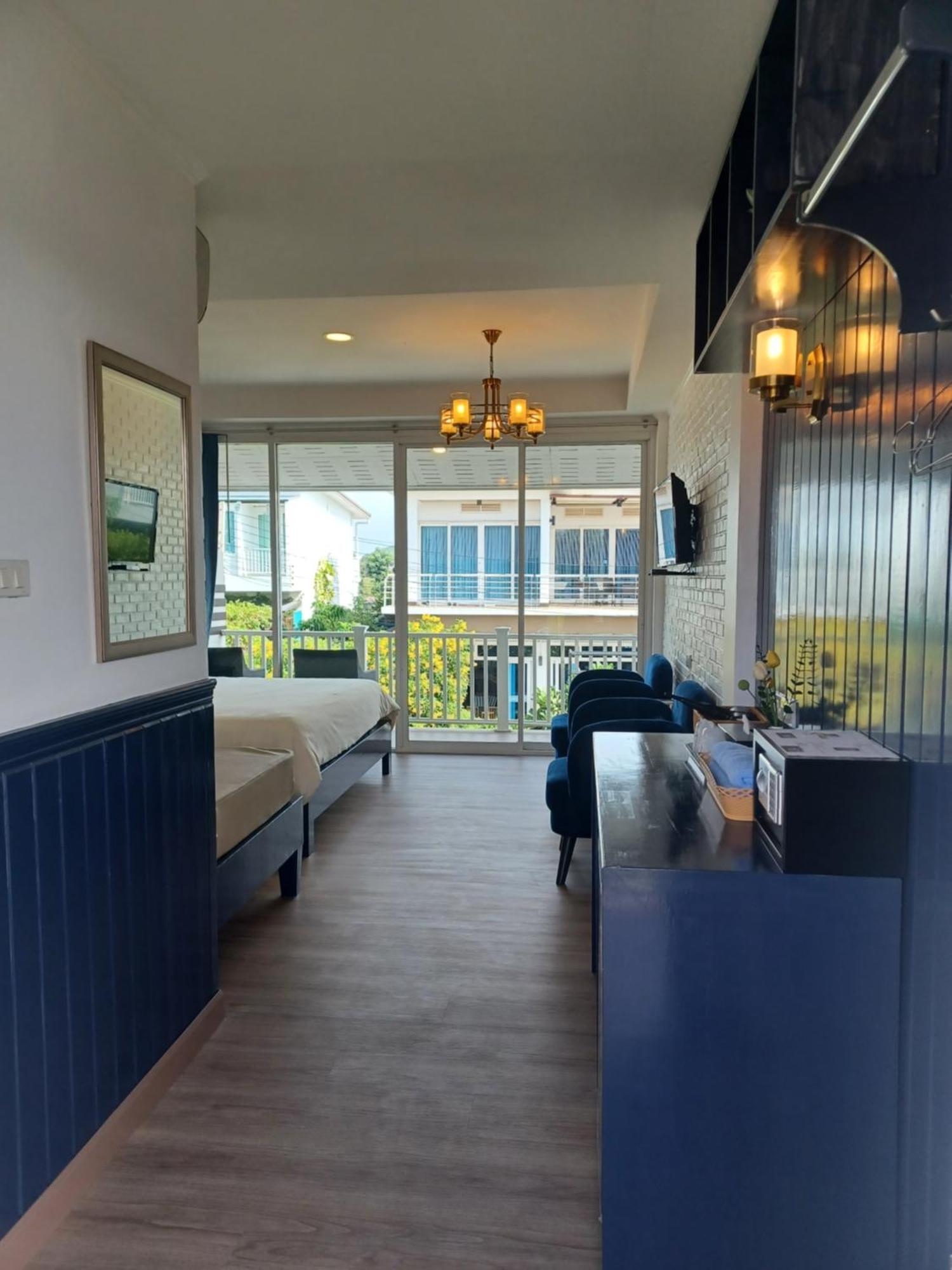 Koh Larn Riviera Hotel Ngoại thất bức ảnh