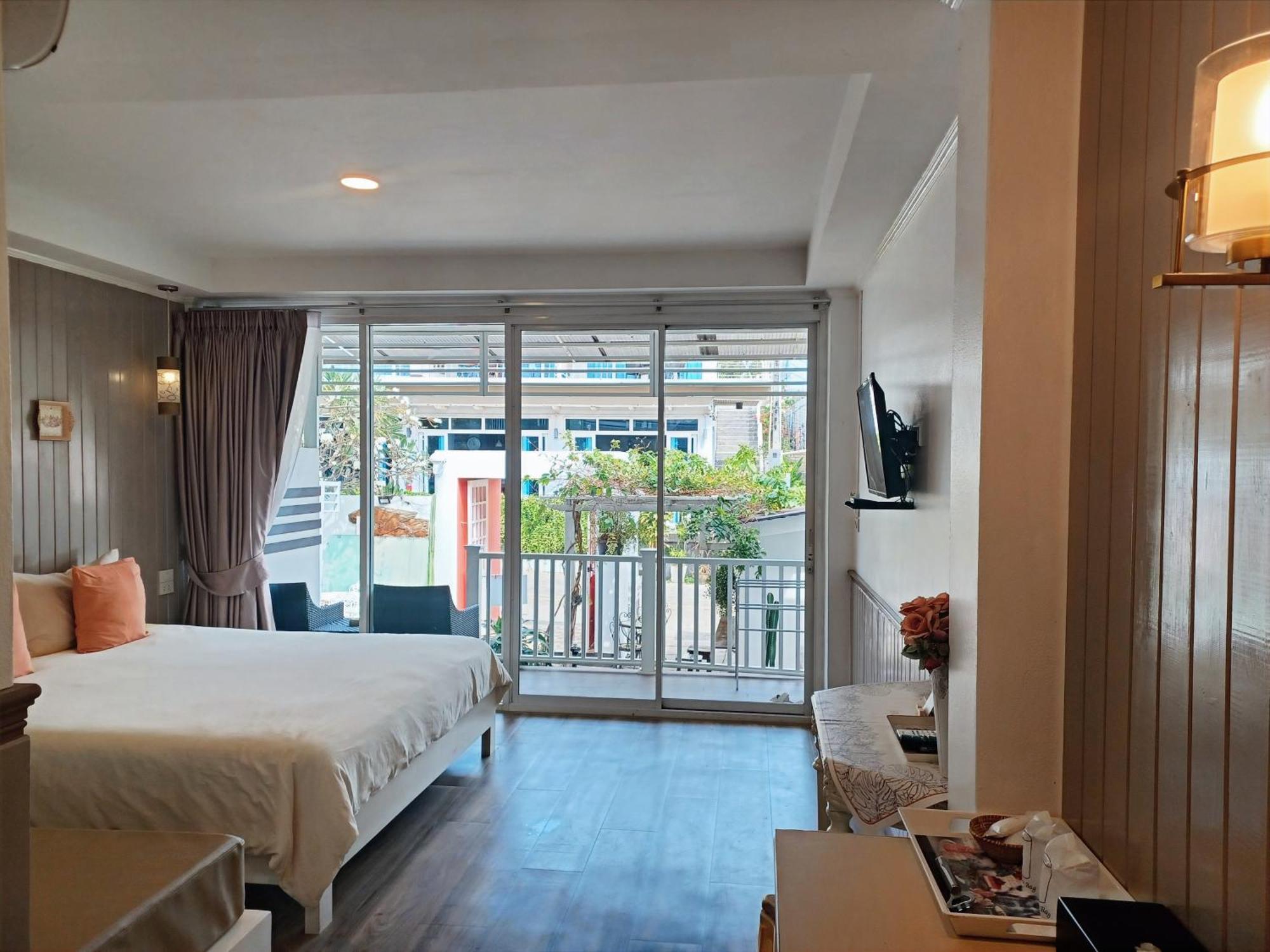 Koh Larn Riviera Hotel Ngoại thất bức ảnh